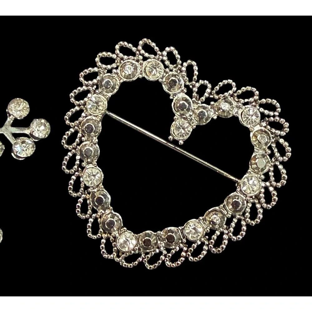 Vintage Clear Rhinestone Brooch Lot 5 Mid-Century Heart Wreath Snowflake Silver